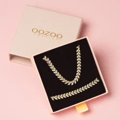 Goudkleurige armband + ketting set met V-schakel