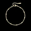 Goudkleurige armband met klassiek detail