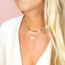 Goudkleurige ketting met hartjes