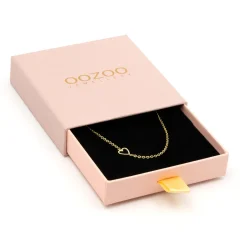 Goudkleurige ketting met een hart