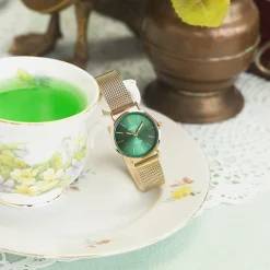 Goudkleurige OOZOO horloge met metalen mesh armband - C20297