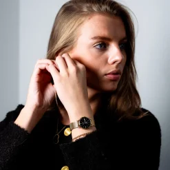 Goudkleurige OOZOO horloge met metalen mesh armband - C20232