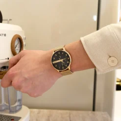Goudkleurige OOZOO horloge met metalen mesh armband - C11302