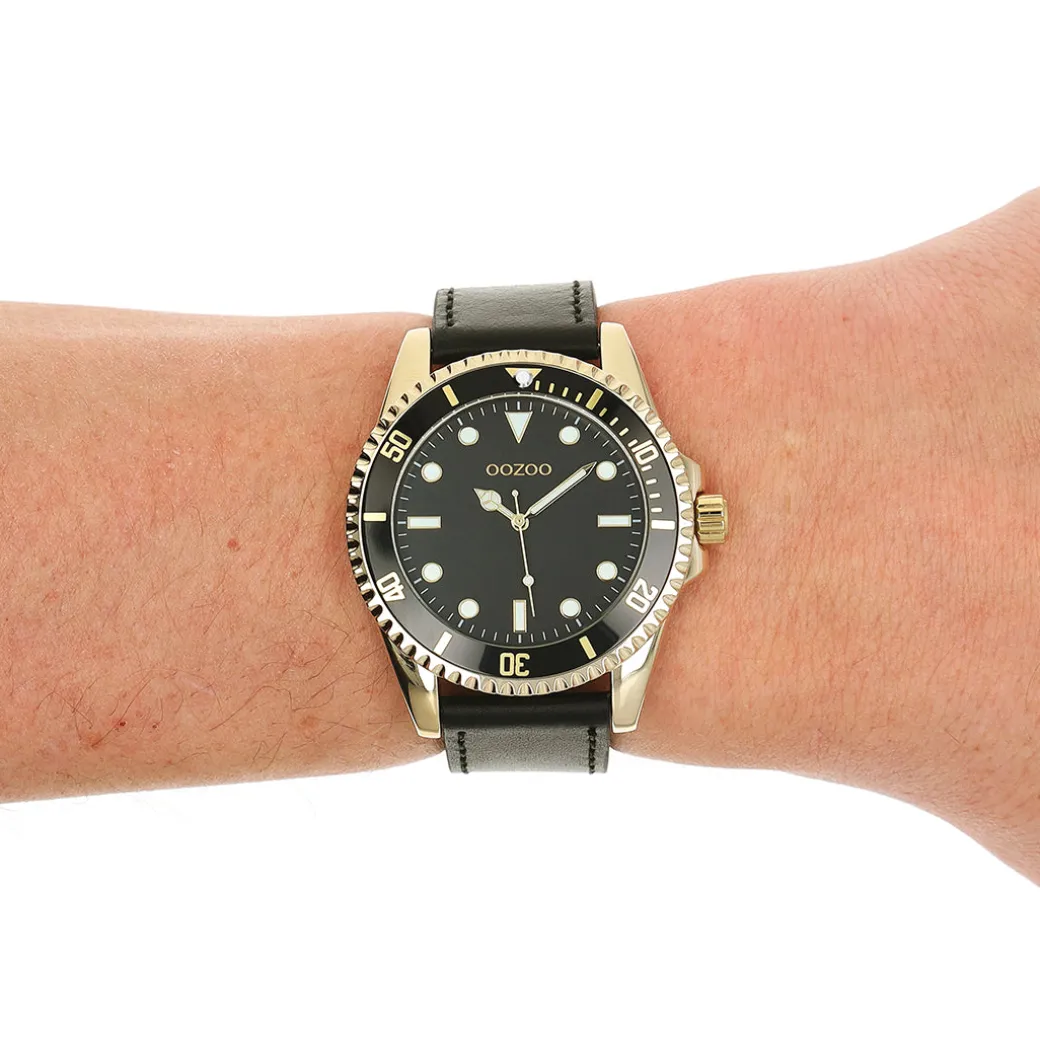 Goudkleurige OOZOO horloge met zwarte leren band - C11115