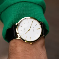 Goudkleurige OOZOO horloge met zwarte leren band - C20386