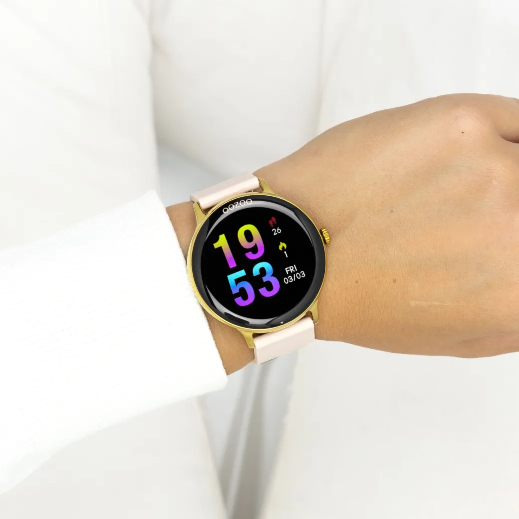 Goudkleurige OOZOO smartwatch met oud roze rubber band - Q00131