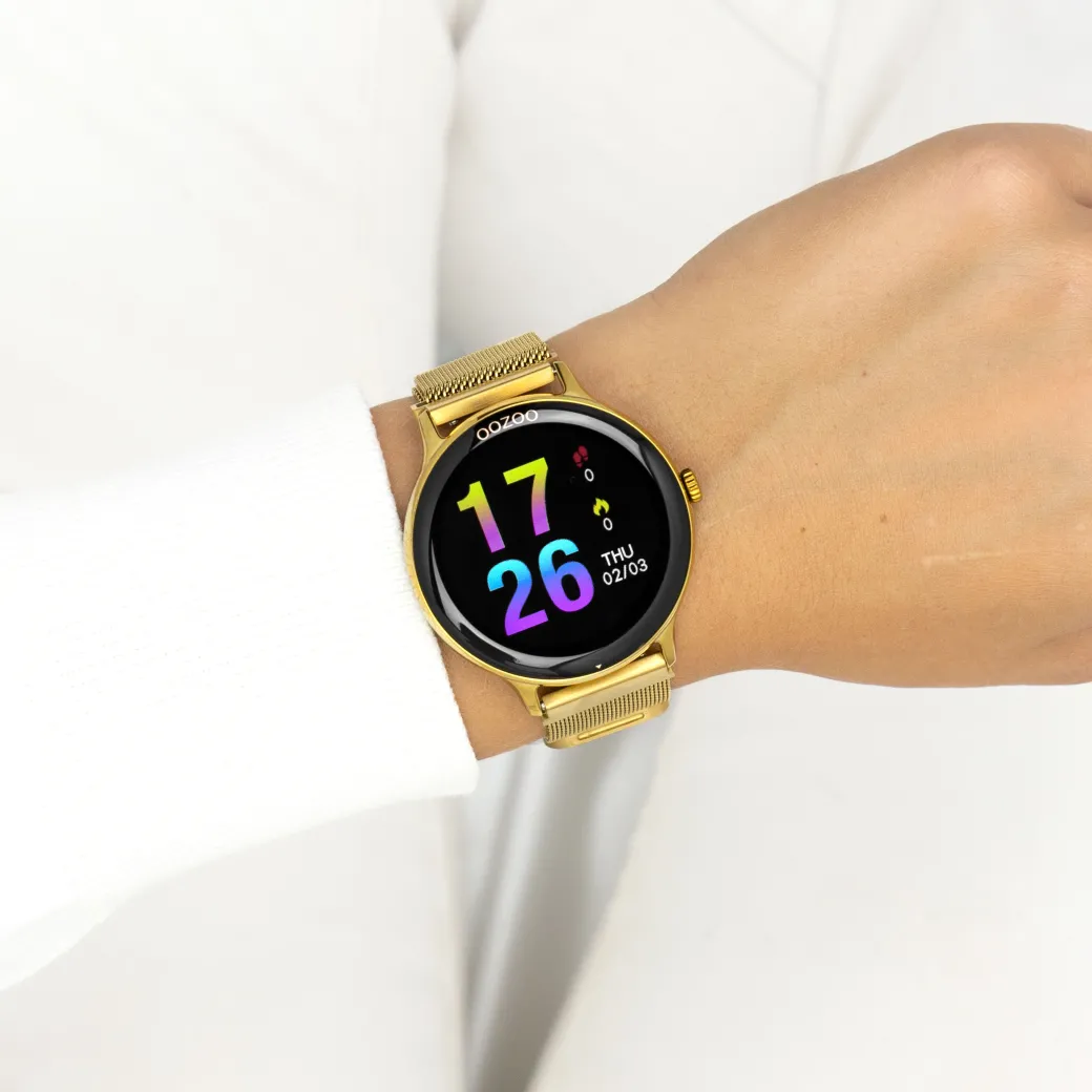 Goudkleurige OOZOO smartwatch met goudkleurige metalen mesh armband - Q00136
