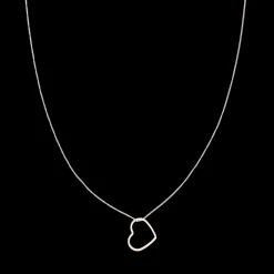 Rosé goud kleurige oorbel + ketting set met L-O-V-E