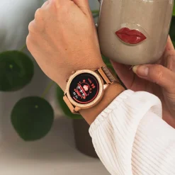 Rosé goudkleurige OOZOO smartwatch met rosé goudkleurige metalen mesh armband - Q00307