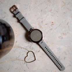 Rosé goudkleurige OOZOO smartwatch met taupe rubber band - Q00402