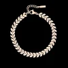 Rosé kleurige armband met V-schakel