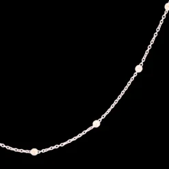 Rosé kleurige ketting met bolletjes