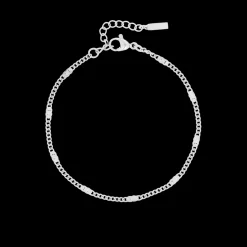 Zilverkleurige armband met klassiek detail