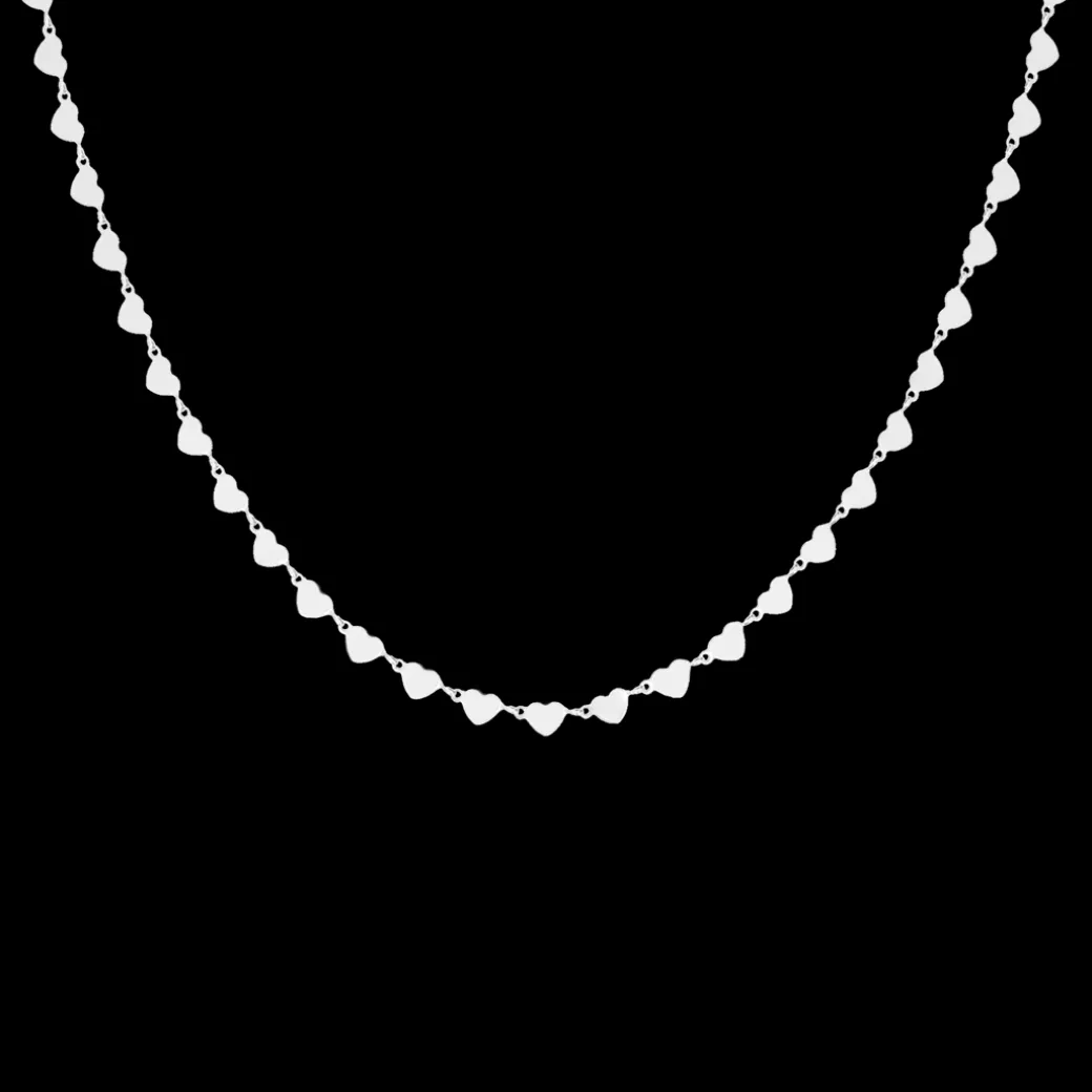Zilverkleurige ketting met hartjes
