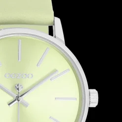 Zilverkleurige OOZOO horloge met licht groene leren band - C11370