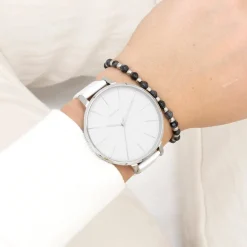 Zilverkleurige OOZOO horloge met witte leren band - C11345