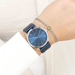 Zilverkleurige OOZOO horloge met blauwe leren band - C11337