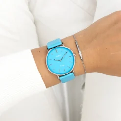 Zilverkleurige OOZOO horloge met felblauwe leren band - C20322