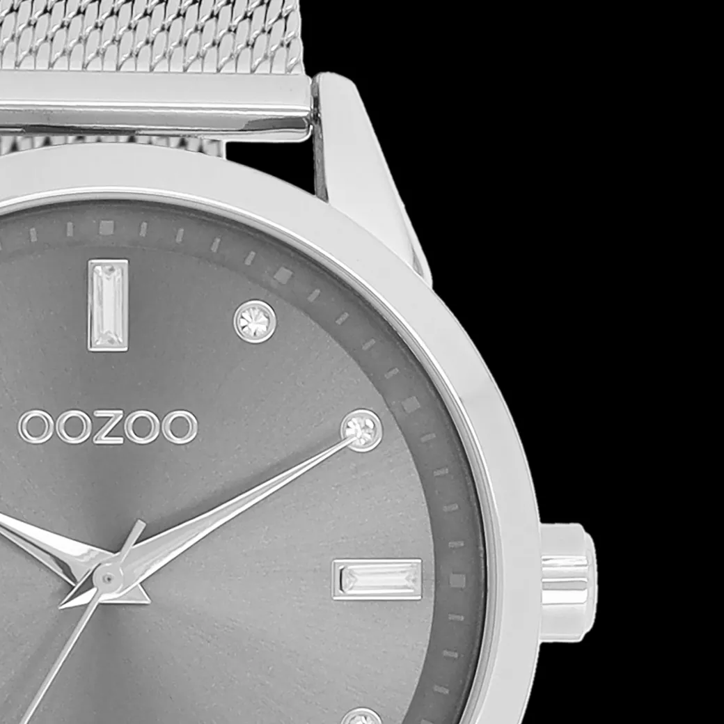 Zilverkleurige OOZOO horloge met metalen mesh armband - C11281