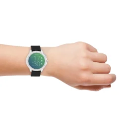 Zilverkleurige OOZOO smartwatch met zwarte rubber band - Q00300
