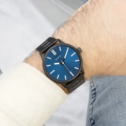 Zwarte OOZOO horloge met roestvrijstalen armband - C11403