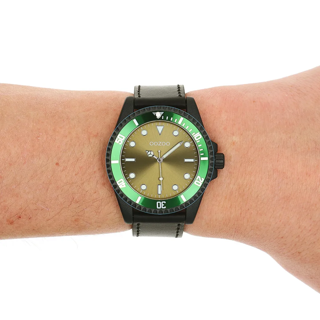 Zwarte OOZOO horloge met leren band - C11117